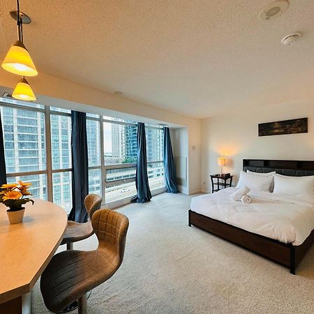 Rivetstays - The Yonge Toronto Eksteriør bilde