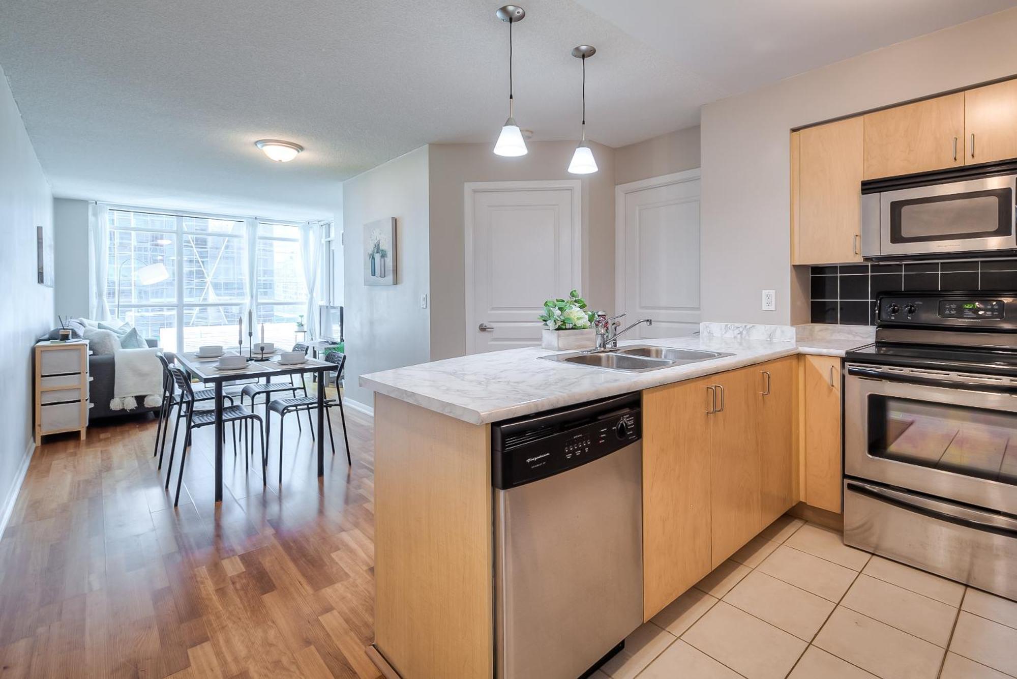 Rivetstays - The Yonge Toronto Eksteriør bilde
