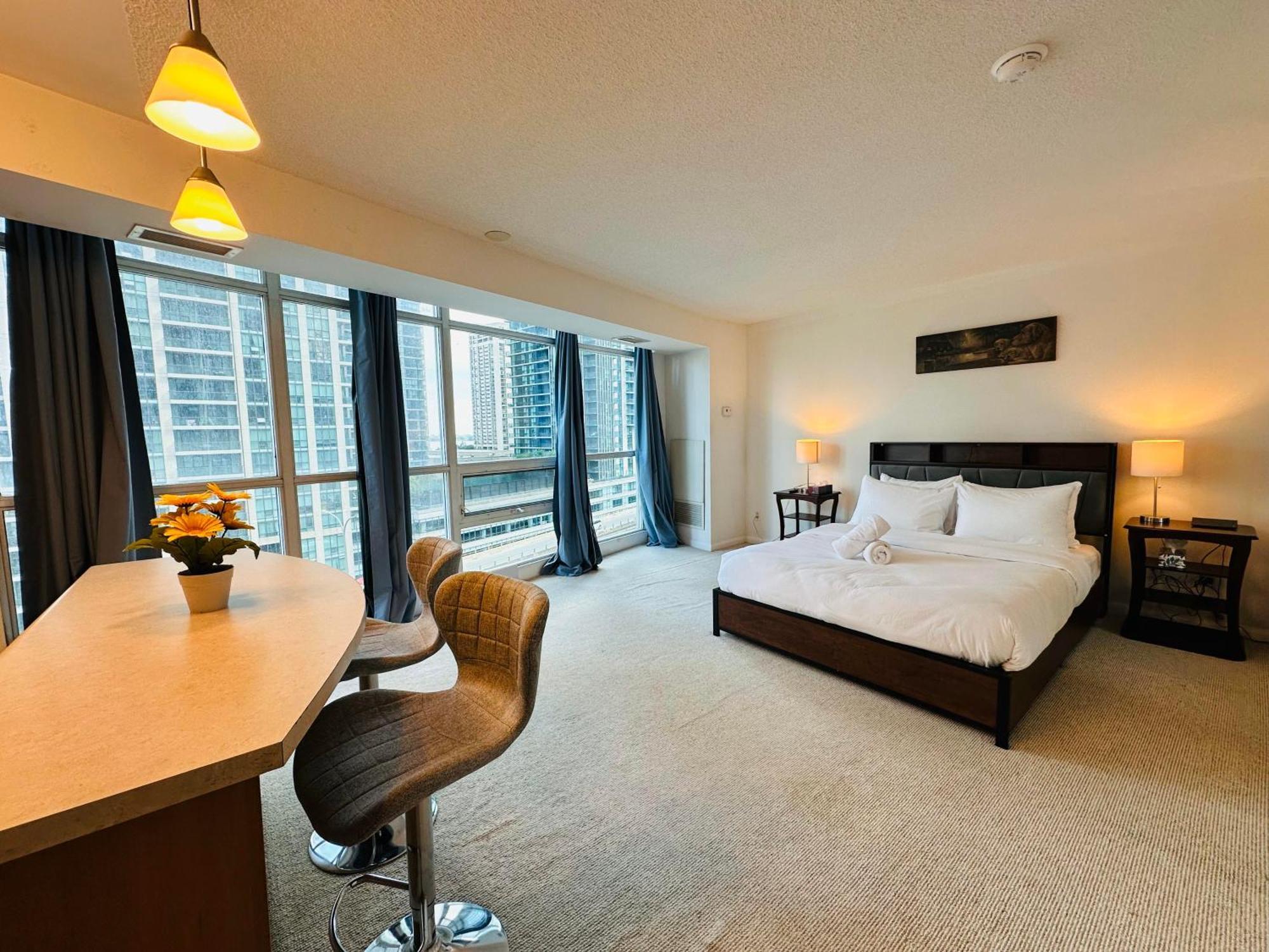 Rivetstays - The Yonge Toronto Eksteriør bilde